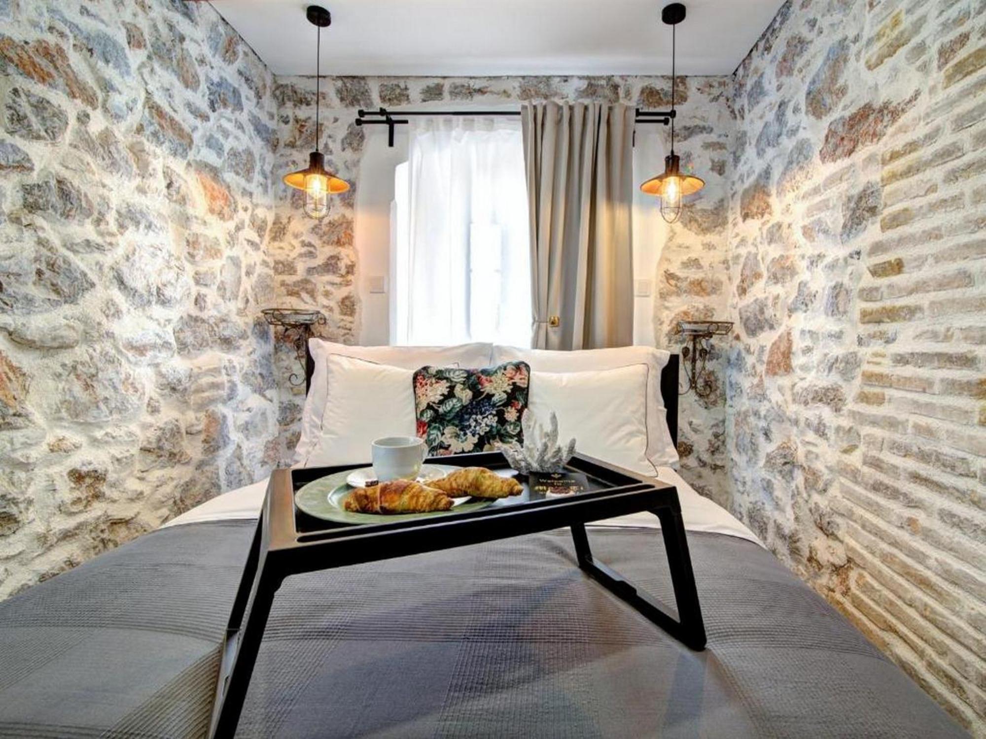 Hotel History House Moja Ti 1830 In Old Town Senj Senj  Habitación foto
